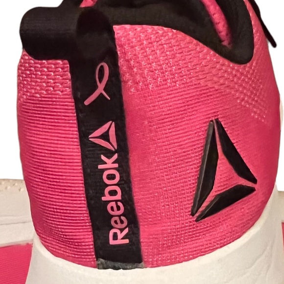 Reebok Women’s Esoterra DMX Lite Track Shoe | Avon 39 | Pink | Size 9 - Picture 10 of 15